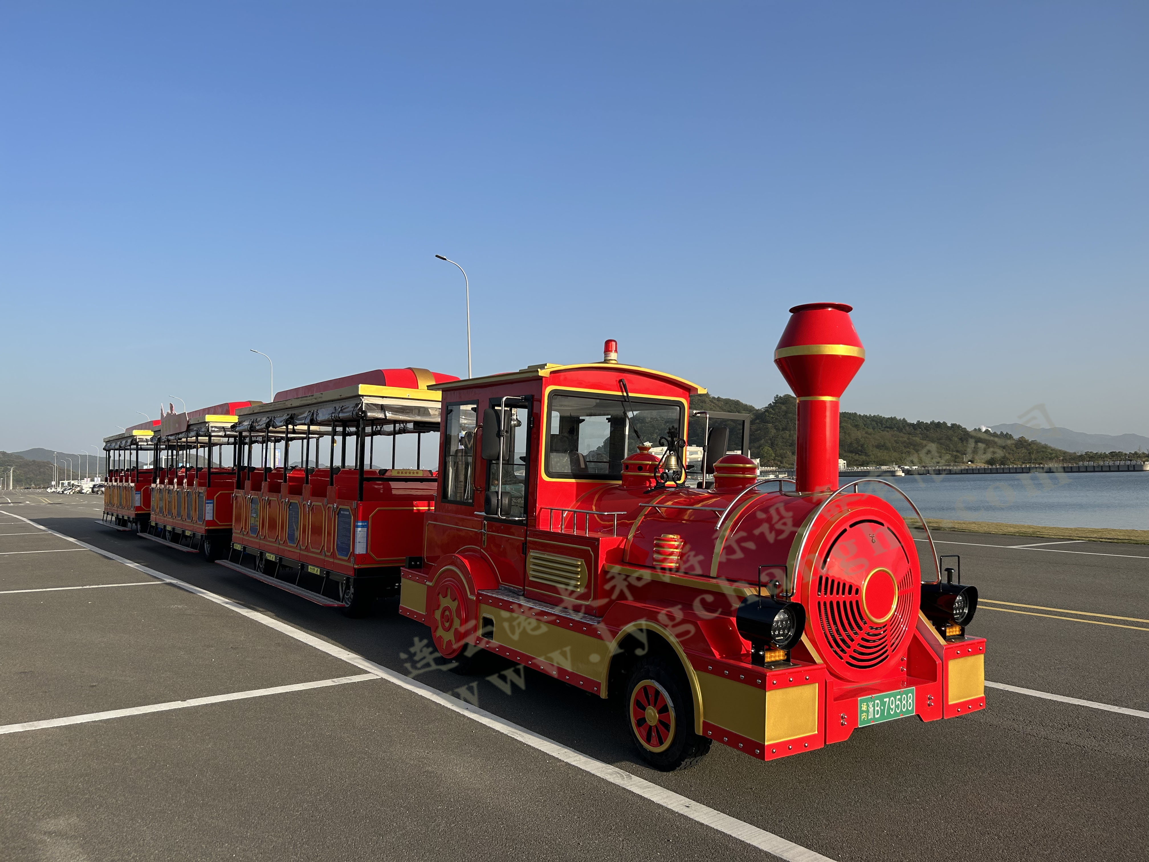 72座无轨小火车（中国红）