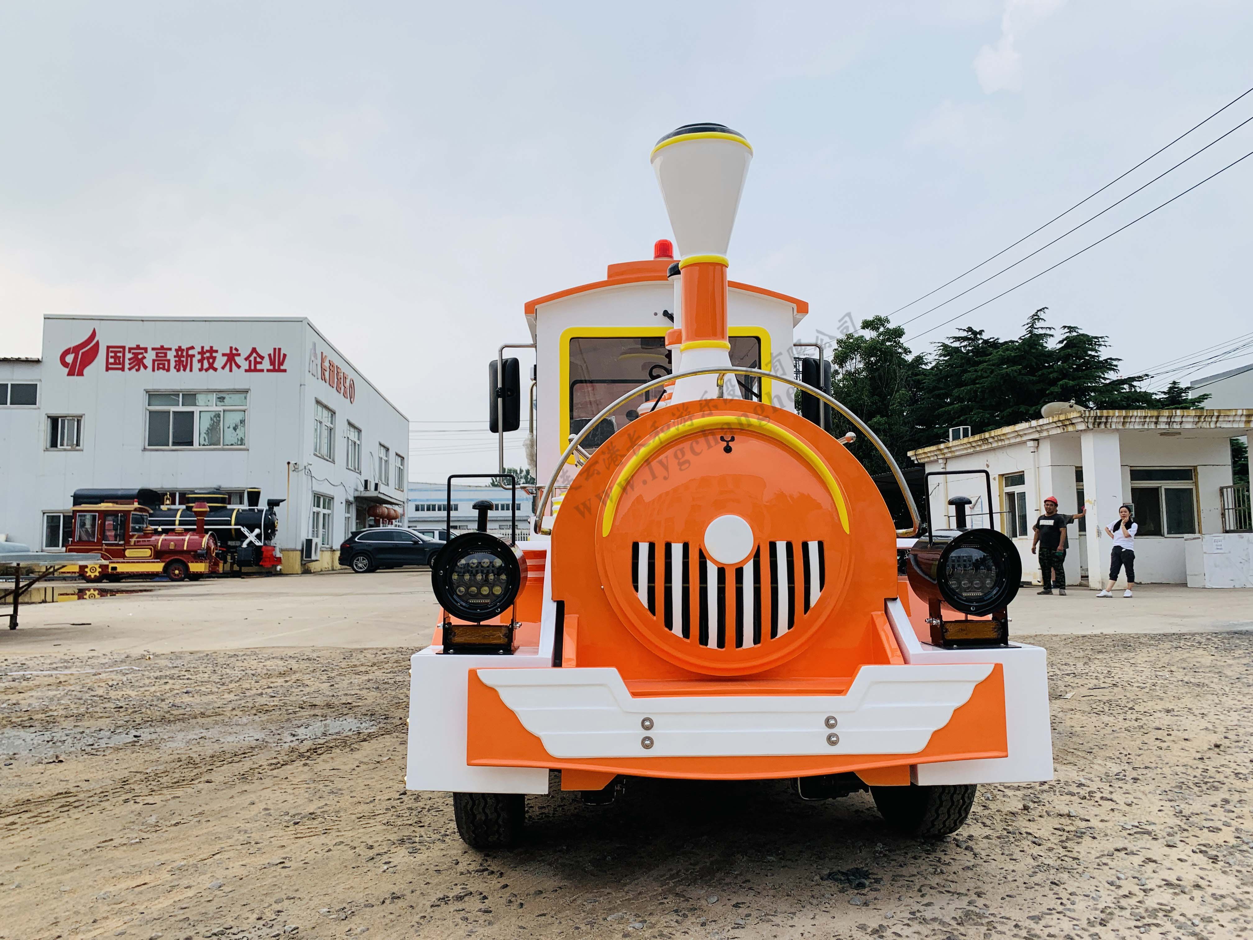 42座无轨观光小火车（橙黄色）