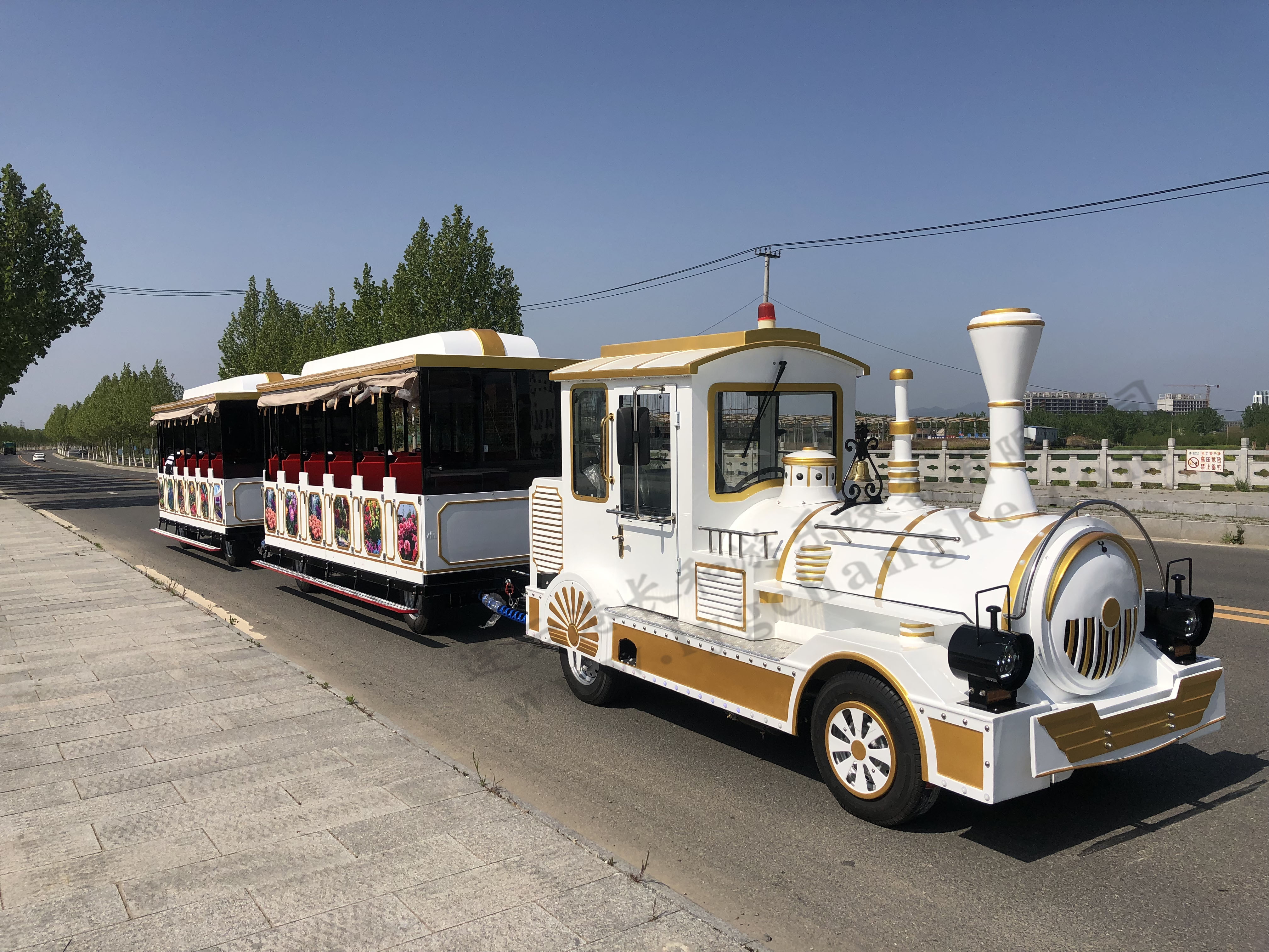 42座无轨观光小火车