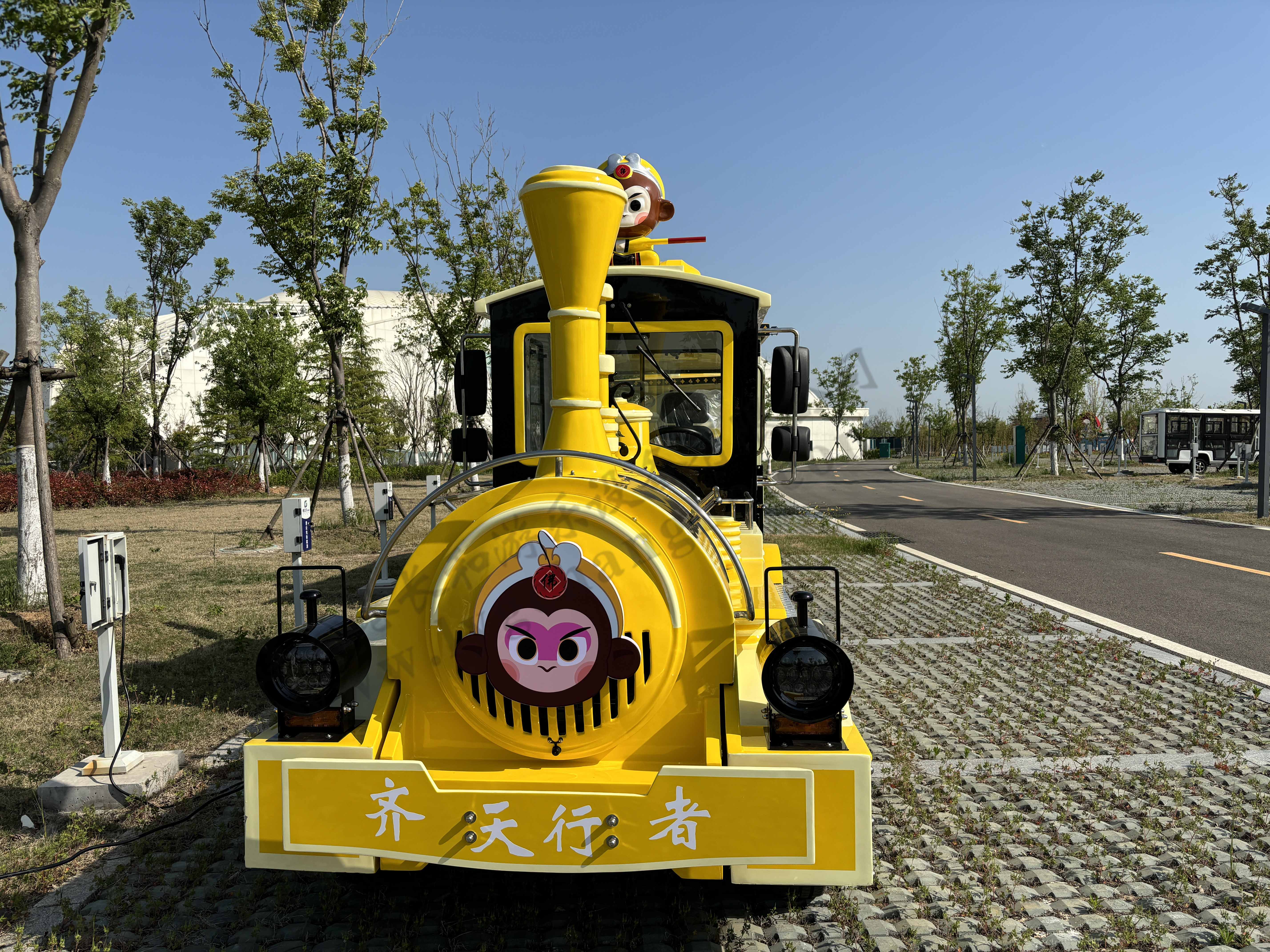 42座无轨定制小火车